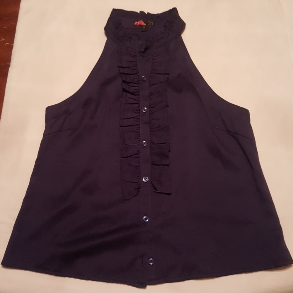 Halter neckline, tank. Sz. Md.